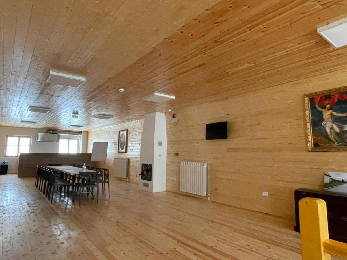 Hotel Vermoshi Tdc Екстер'єр фото